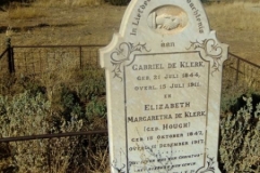 De Klerk, Gabriel born 21 July 1844 died 15 July 1911 + Elizabeth Margaretha nee Hough born 15 October 1847 died 11 December 1917