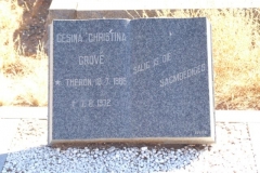 Grove, Gesina Christina nee Theron born 18 July 1886 died 07 August 1972