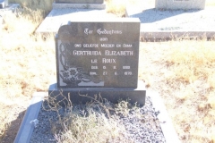 Le Roux, Getruida Elizabeth born 15 August 1880 died 27 June 1970