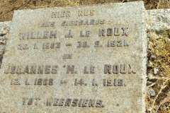 Le Roux, Willem J born 26 January 1902 died 30 September 1921 + Johannes M born 02 January 1908 died 14 January 1919