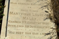 Malan, Marthinus Lourens born 23 August 1856 died 29 December 1921
