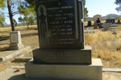 Mans, Sarah nee Pienaar or Dippenaar or Minaar born 21 June 1880 died 03 November 1949