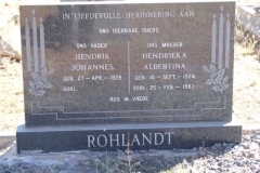 Rholandt, Hendrik Johannes born 27 April 1928 + Andrieka Albertina born 10 September 1924 died 25 February 1983