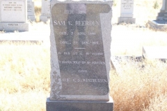 Van Heerden, Sam born 02 August 1890 died 22 December 1951