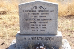 Van der Westhuizen Fredrika nee Liebenberg vroeer Huisamen born 23 December 1890 died 14 July 1955