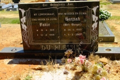 Du Plessis, Fanie + Hannah