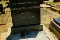 Nieuwoudt, Margaretha J.