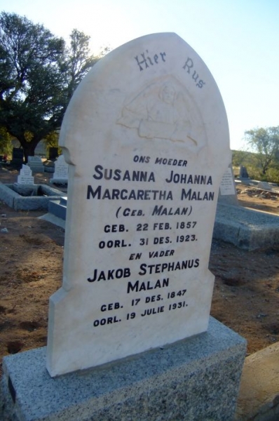 Malan, Jakob Stephanus + Susanna Johanna Margaretha nee Malan