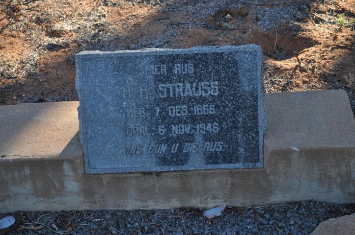 Strauss, HH