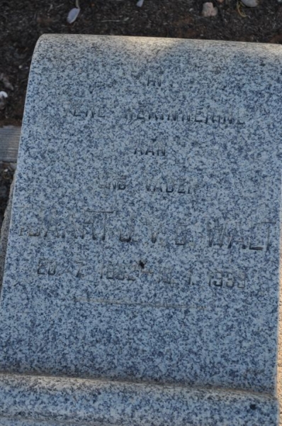 Van der Walt, Tjaart