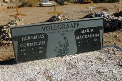 Vollgraaff, Heremias Cornelius born 12 March 1912 died 31 July 1983 and Maria Magdalena born 14 November 1934