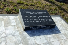 Engelbrecht, Alkie + Sidney