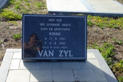 Van Zyl, Kokkie