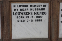 Munro, Lourens