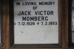 Momberg, Jack Victor