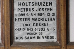 Holtzhuizen, Petrus Joseph + Holtzhuizen, Hester Magrietha