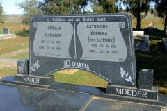 Louw, Adriaan Hermanus born 13 February 1903 died 28 September 1985 + Catharina Germina nee Le Roux born 23 September 1911 died 24 October 1993