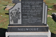Niewoudt, Daniel Jacobus born 19 April 1921 died 30 June 1959