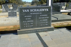 Van Scalkwyk, Hester born 22 December 1923 died 17 September 2007 + Koos JJ born 12 October 1923 died 29 November 1995