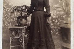 Unknown woman