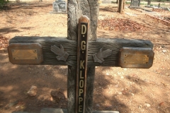 Klopper, D G
