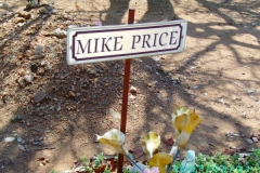Price, Mike