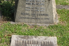 Allan, Emala